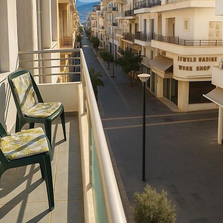 Friendly & Comfy Apartment 依拉佩特拉 外观 照片